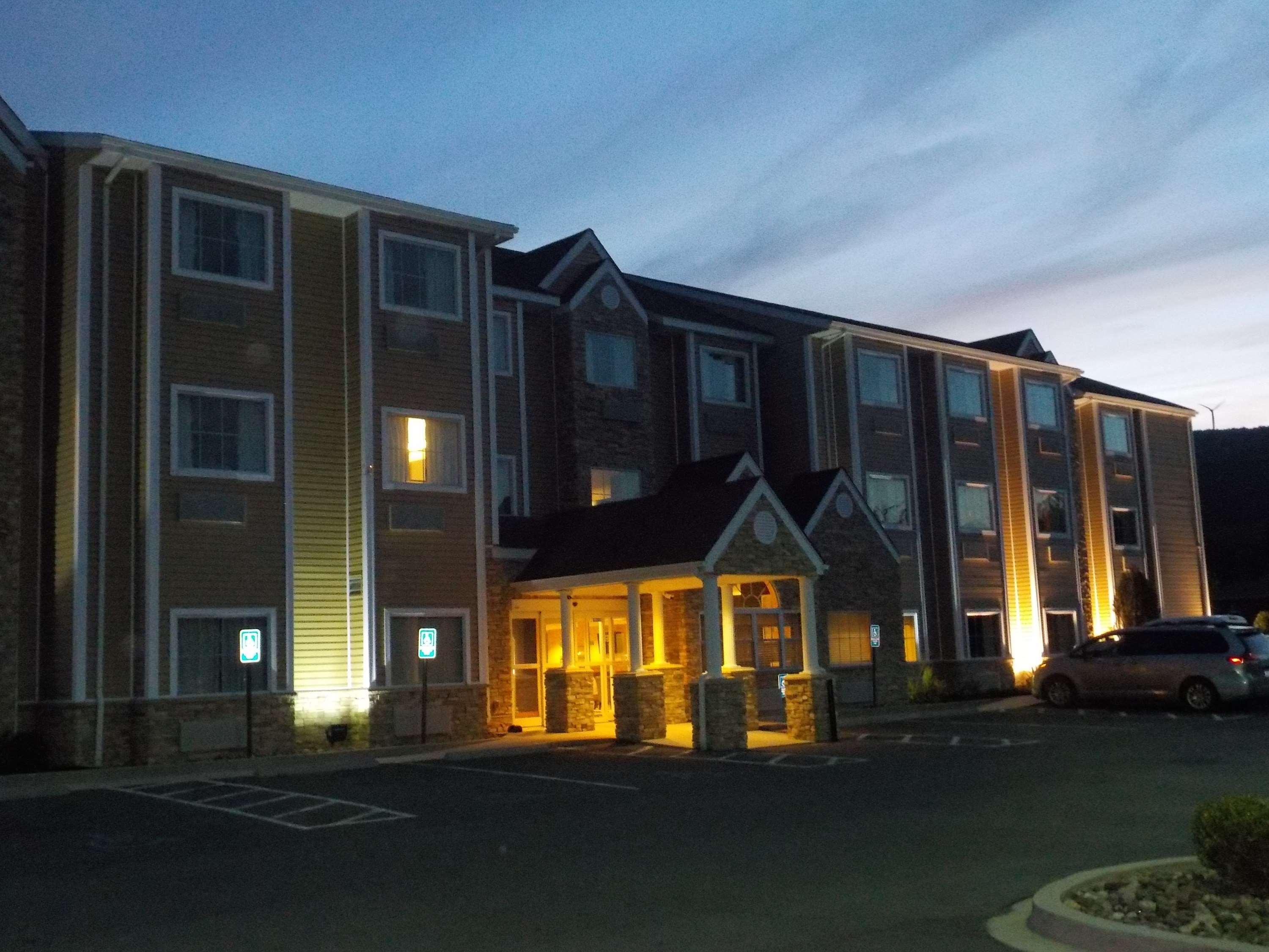 Surestay Plus Hotel By Best Western Keyser Exterior foto